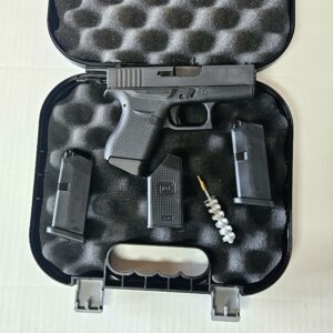 Glock 43 mit 3x Magazin und 6 Schuss
